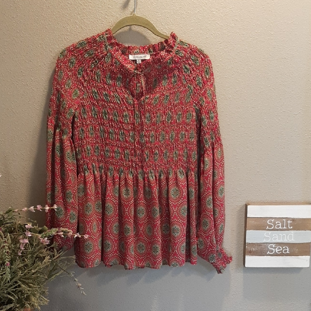 Rose + Olive Top Size M
